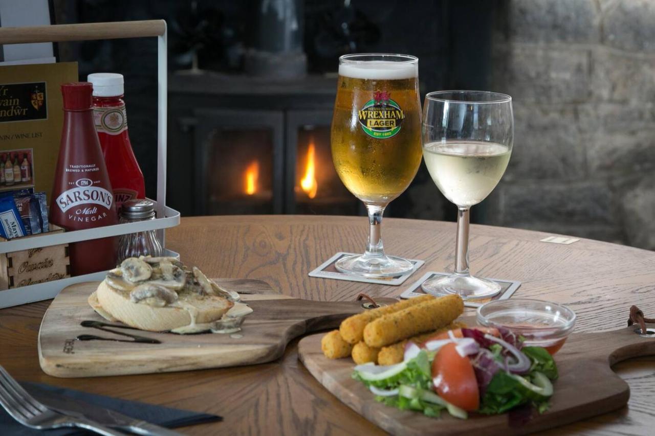 Pass The Keys Self Contained At Country Pub Restaurant