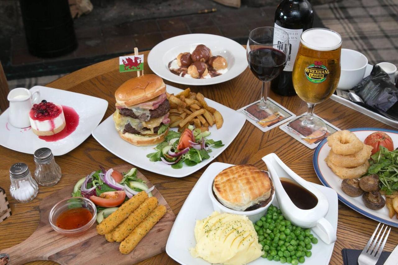 Apartment Pass The Keys Self Contained At Country Pub Restaurant Llanddona
